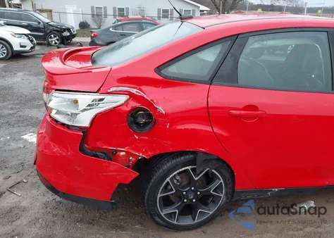 2013 Ford Focus Se from USA, damaged, VIN 1FADP3F22DL300463